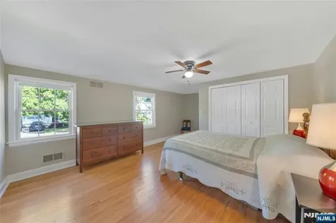 678 Millbrook Road River Edge NJ 07661