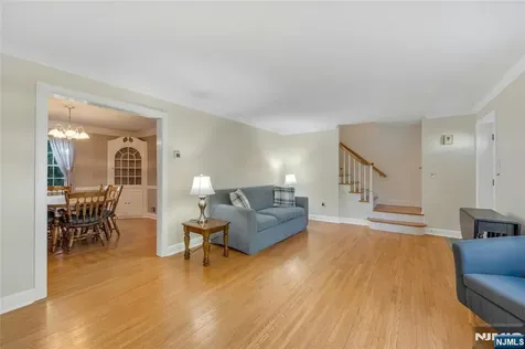 678 Millbrook Road River Edge NJ 07661