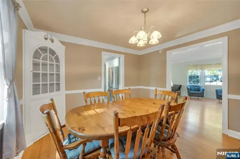 678 Millbrook Road River Edge NJ 07661