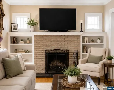 7 Wayland Drive Verona NJ 07044