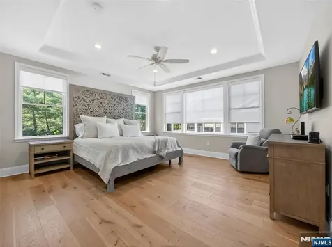 19 Woodmont Circle River Vale NJ 07675