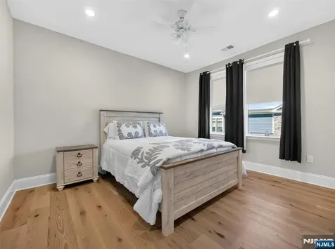 19 Woodmont Circle River Vale NJ 07675