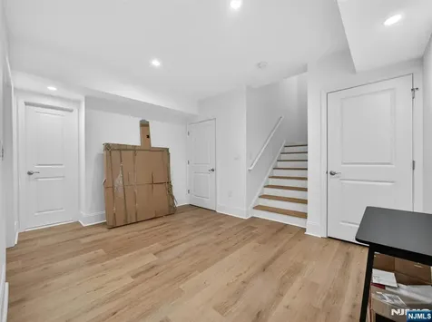 19 Woodmont Circle River Vale NJ 07675
