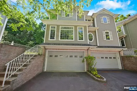 218 County Road Tenafly NJ 07670