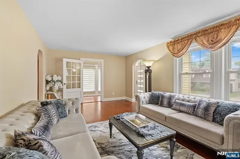 874 Elm Avenue River Edge NJ 07661