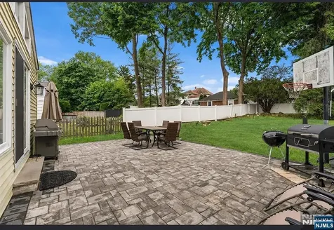 874 Elm Avenue River Edge NJ 07661