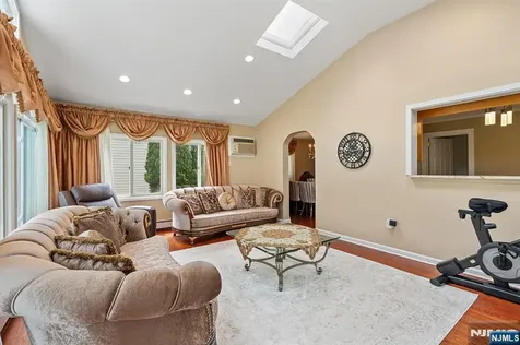 874 Elm Avenue River Edge NJ 07661