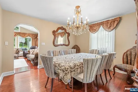 874 Elm Avenue River Edge NJ 07661