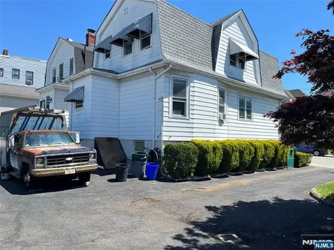 109 High Street West Orange NJ 07052