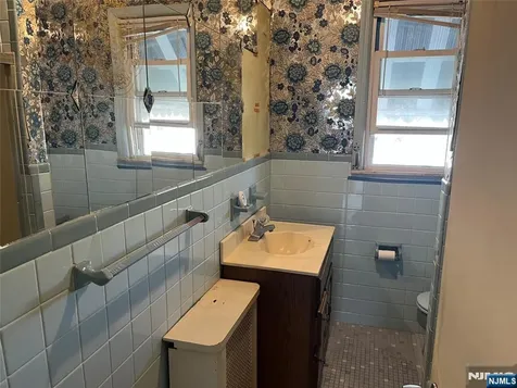 109 High Street West Orange NJ 07052