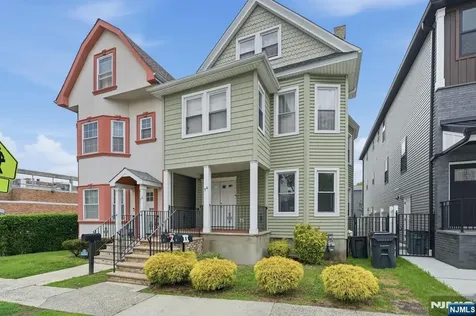 74 Hamilton Street East Orange NJ 07017