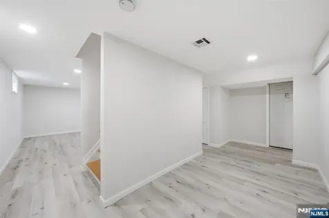 551 Schuyler Avenue North Arlington NJ 07031