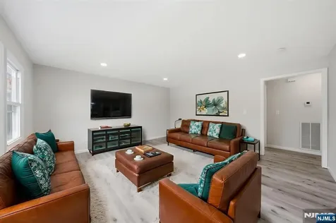 551 Schuyler Avenue North Arlington NJ 07031