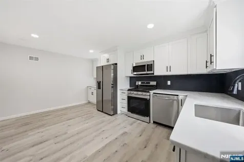 551 Schuyler Avenue North Arlington NJ 07031