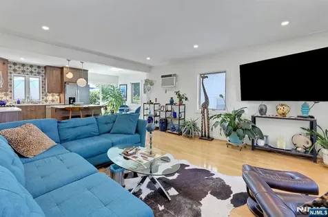 365 Marvin Avenue Hackensack NJ 07601