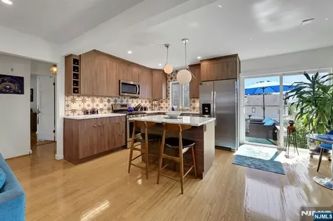 365 Marvin Avenue Hackensack NJ 07601