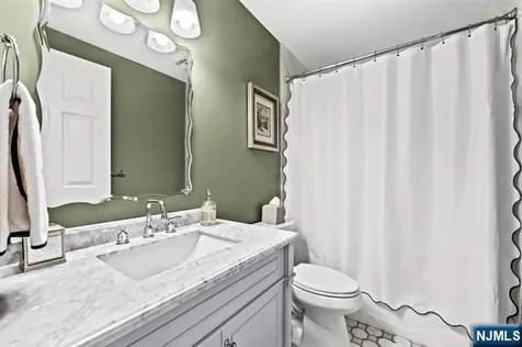 82 Clinton Street Hoboken NJ 07030