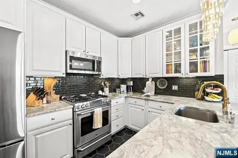82 Clinton Street Hoboken NJ 07030