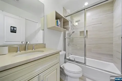 191 Jefferson Avenue Tenafly NJ 07670
