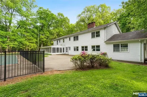 75 Woodcliff Lake Road Saddle River NJ 07458