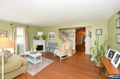 65 Clover Court New Milford NJ 07646
