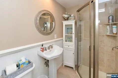 65 Clover Court New Milford NJ 07646