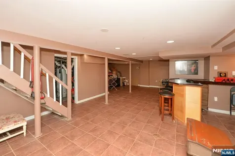 65 Clover Court New Milford NJ 07646