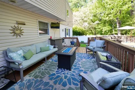65 Clover Court New Milford NJ 07646