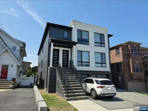 60 Brinkerhoff Terrace Palisades Park NJ 07650