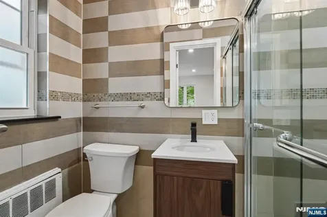 11 Raymond Street Englewood Cliffs NJ 07632