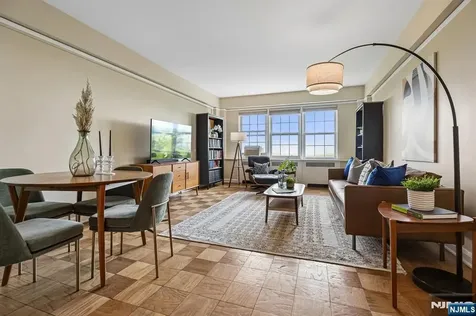 10 Crestmont Road Montclair NJ 07042