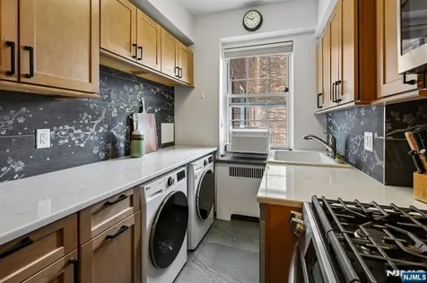10 Crestmont Road Montclair NJ 07042