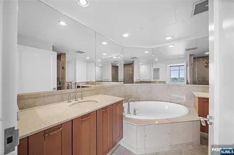 8100 River Road North Bergen NJ 07047
