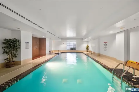 4 Beacon Way Jersey City NJ 07304