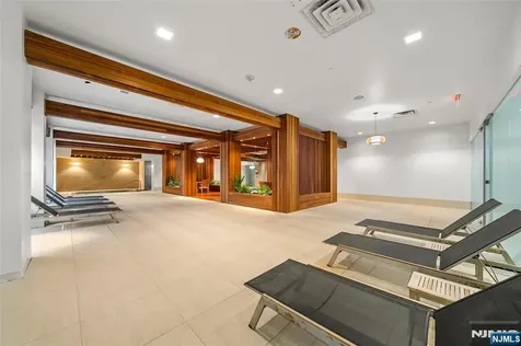 4 Beacon Way Jersey City NJ 07304