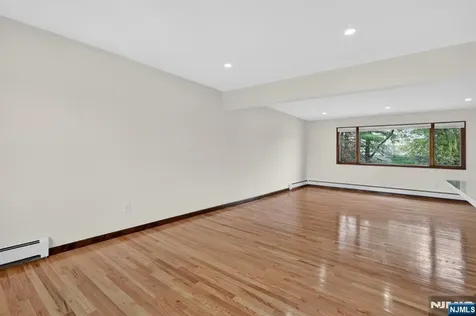 97 Sipp Avenue Clifton NJ 07013