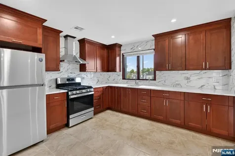 97 Sipp Avenue Clifton NJ 07013