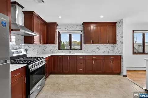 97 Sipp Avenue Clifton NJ 07013