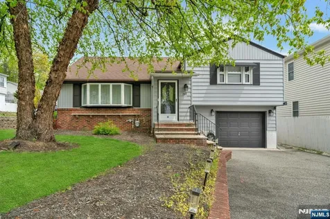 240 Gordon Avenue Totowa NJ 07512