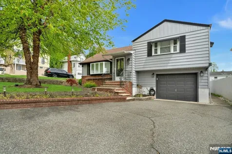 240 Gordon Avenue Totowa NJ 07512
