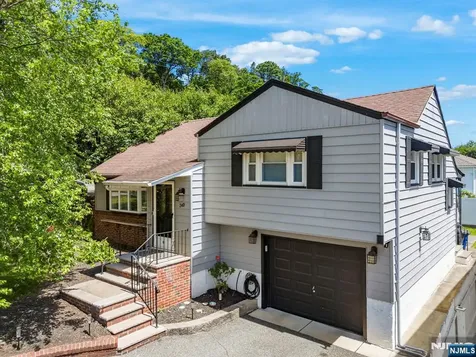 240 Gordon Avenue Totowa NJ 07512