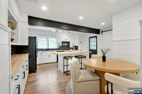 240 Gordon Avenue Totowa NJ 07512