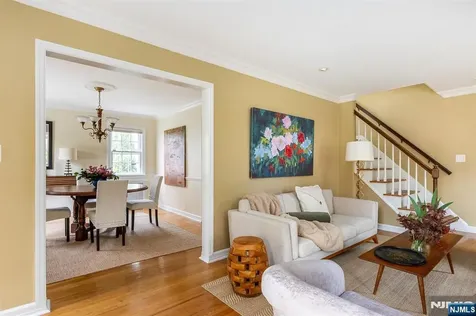 52 Sommer Avenue Glen Ridge NJ 07028