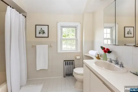 52 Sommer Avenue Glen Ridge NJ 07028