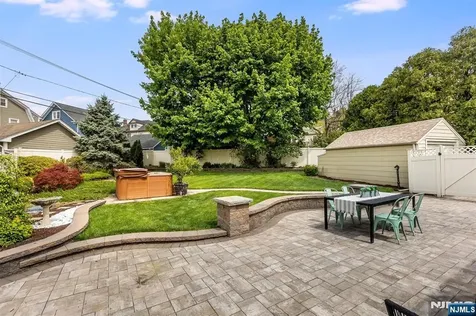 52 Sommer Avenue Glen Ridge NJ 07028