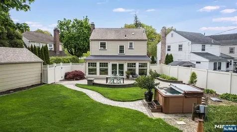 52 Sommer Avenue Glen Ridge NJ 07028