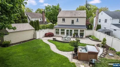 52 Sommer Avenue Glen Ridge NJ 07028
