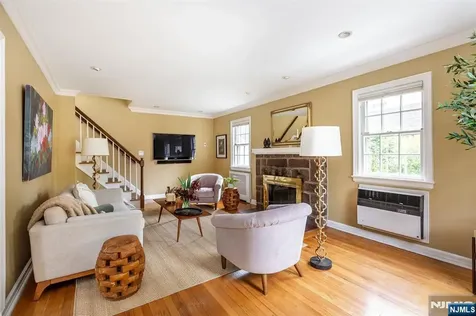52 Sommer Avenue Glen Ridge NJ 07028
