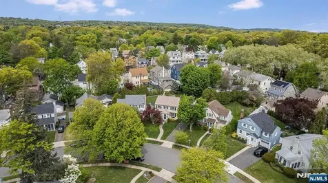 52 Sommer Avenue Glen Ridge NJ 07028