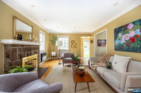 52 Sommer Avenue Glen Ridge NJ 07028